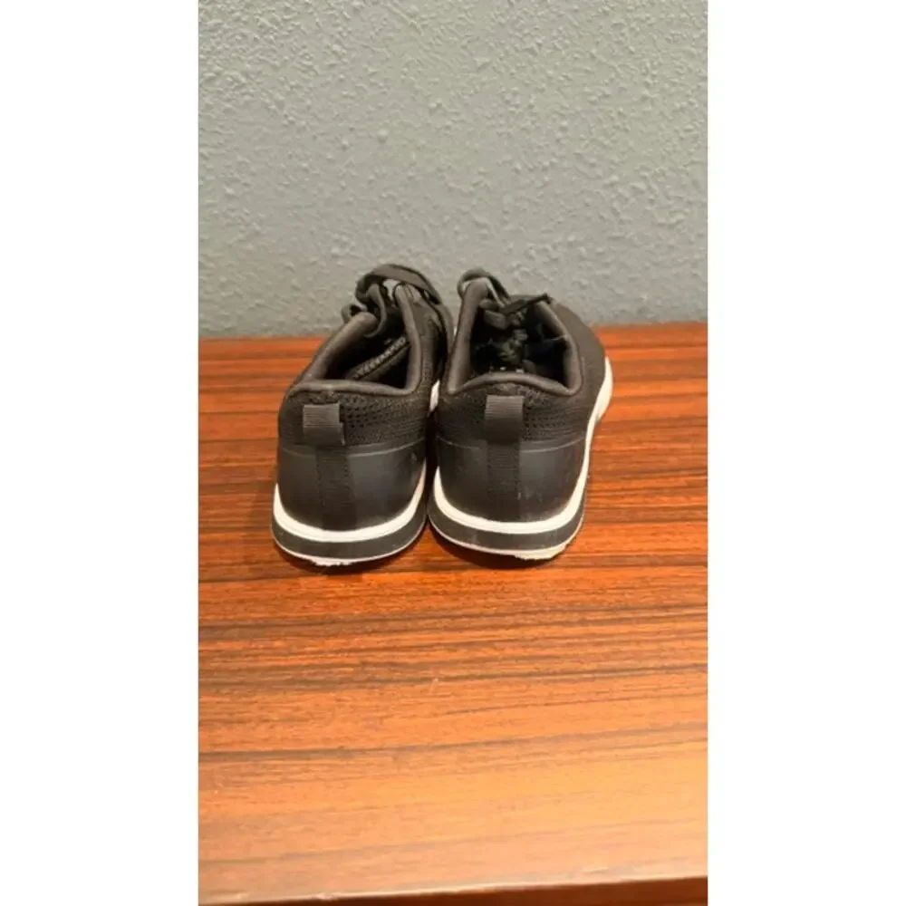 Women's HIKE Footwear Black Size 8.5